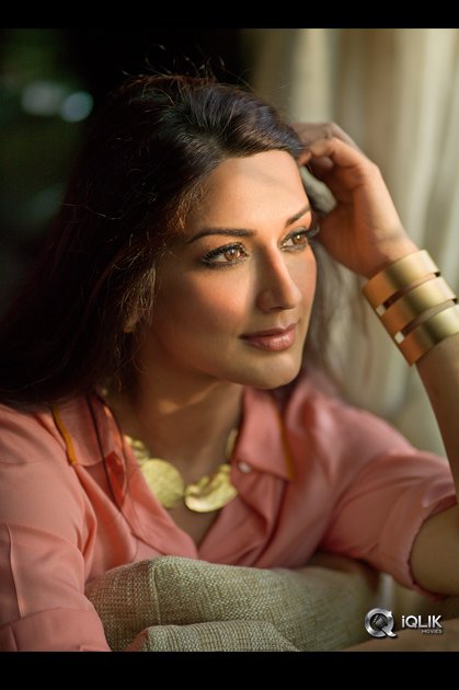 Sonali-Bendre